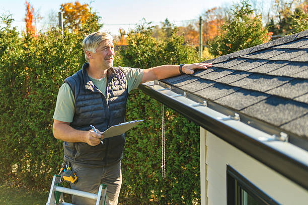 Professional Roofing technician working in Briceville, TN